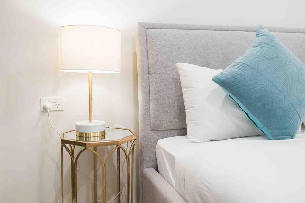 Luxury 3 Bedroom Apartment In Ryde Сідней Екстер'єр фото